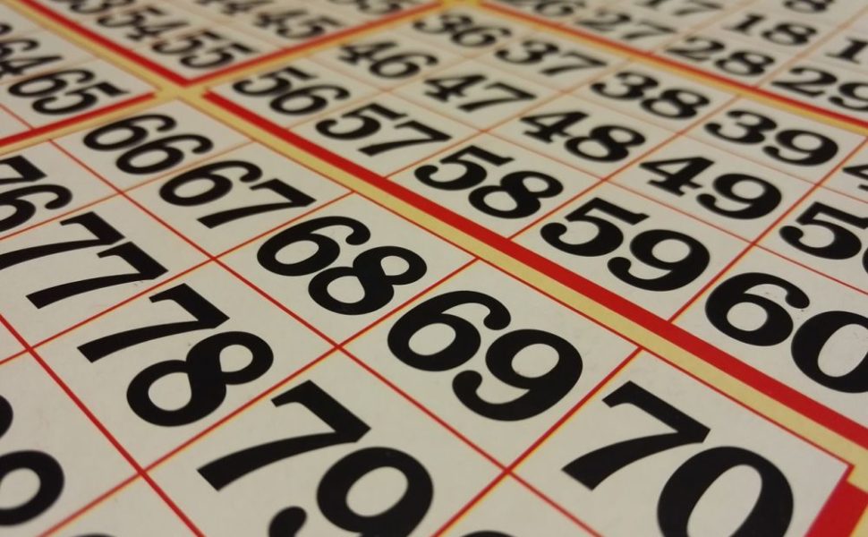 hvad er forskellen på bingo og banko